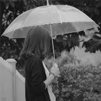 伤感灰白女生头像:这次:换我等你_WWW.TQQA.COM