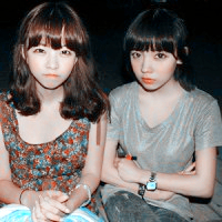 一起疯狂一起二:彼此依靠的时尚两姐妹QQ头像_WWW.TQQA.COM
