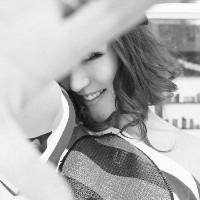 他赢走了我的心:非主流意境女生头像_WWW.TQQA.COM