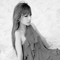 美女图片黑白头像_WWW.TQQA.COM