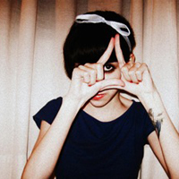 欧美头像女生超拽:愛情是神馬玩意:姐不稀罕_WWW.TQQA.COM