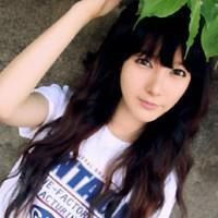 长大以后爱越来越远:森系女生QQ头像:留念从前_WWW.TQQA.COM