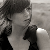 欧美气质复古女头像@_WWW.TQQA.COM