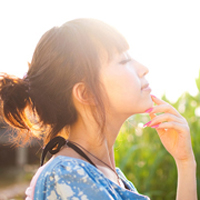 美丽女人小清新意境QQ头像_WWW.TQQA.COM