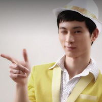 一左一右情侣头像_WWW.TQQA.COM