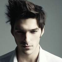 QQ欧美头像男生帅气:欧美帅气男生头像超拽_WWW.TQQA.COM