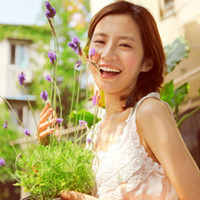 守着你的梦到永远:纯唯美情感qq头像女生_WWW.TQQA.COM