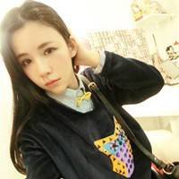 唯美中分长发女生头像:中分菇凉最美_WWW.TQQA.COM