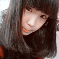 齐刘海美女头像:梦想有一天我也会走红_WWW.TQQA.COM