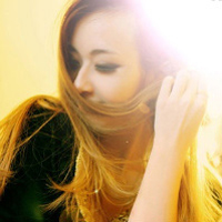 还是会想起那个人:意境唯美的女生头像:离开你以_WWW.TQQA.COM