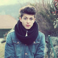 梦里的天堂i:欧美唯美意境男生头像_WWW.TQQA.COM