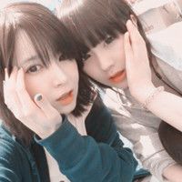 一起疯狂一起二:彼此依靠的时尚两姐妹QQ头像_WWW.TQQA.COM