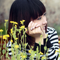 穿情侣装的情侣头像一对/2张_WWW.TQQA.COM