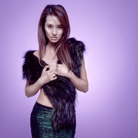 女神爱戴图片QQ头像_WWW.TQQA.COM