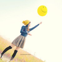 2017情感意境女生头像:许你一世承诺_WWW.TQQA.COM