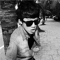 灰色帅哥头像:坚强的自己_WWW.TQQA.COM