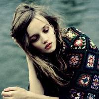 2016唯美欧美女生图片头像:暖色系_WWW.TQQA.COM