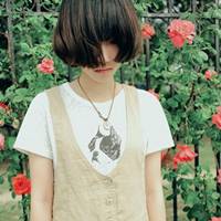 森系带花女生头像:赠人玫瑰:手有余香_WWW.TQQA.COM