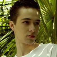 无人入我心i:欧美唯美男头像_WWW.TQQA.COM