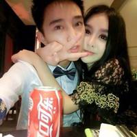 一生相思相依偎:拥抱在一起的QQ情侣幸福头像_WWW.TQQA.COM