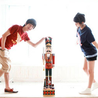 爱你永不退却:小清新情侣头像一左一右:风再大吹_WWW.TQQA.COM