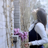 小清新唯美女生QQ头像:自然美才是真的美_WWW.TQQA.COM