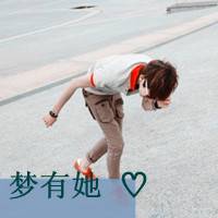 远景QQ头像情侣一男一女两张:幻彩的世界有你有_WWW.TQQA.COM