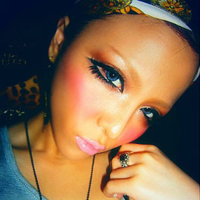 强烈视觉冲击欧美范御姐女生头像_WWW.TQQA.COM