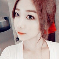 qq可爱头像:浅粉色:早上起来感觉很空_WWW.TQQA.COM