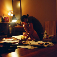 意境风长发女生qq头像:谁知道我们梦归何处_WWW.TQQA.COM