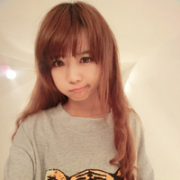 校园清新头像:学校里的可爱美眉_WWW.TQQA.COM