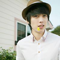 不羁的风:戴帽控休闲风小清新男生头像_WWW.TQQA.COM