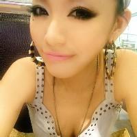 QQ头像女生可爱大眼睛:真情可贵_WWW.TQQA.COM