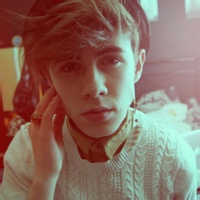 男生欧美头像:不带字_WWW.TQQA.COM