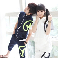 爱你永不退却:小清新情侣头像一左一右:风再大吹_WWW.TQQA.COM