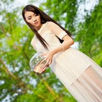 女生一个人孤单头像:唯美又伤感_WWW.TQQA.COM