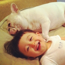 萌翻了的头像:可爱小孩萌图QQ头像_WWW.TQQA.COM