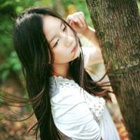 QQ唯美清新女生头像:承载一颗心_WWW.TQQA.COM