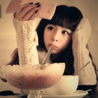 可爱大眼睛mm女生头像_WWW.TQQA.COM