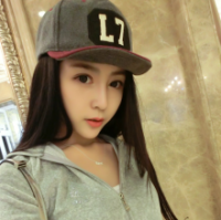 精致女生素颜QQ可爱头像:等我成年就嫁你_WWW.TQQA.COM