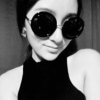 灰色配女生头像伤感:绿茶婊:白莲花_WWW.TQQA.COM