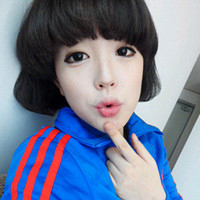 脸部可爱的拍照动作头像:心软是病_WWW.TQQA.COM