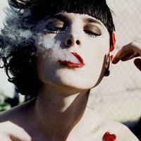 欧美霸气女生头像:谁能取代你的地位_WWW.TQQA.COM