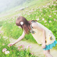 唯美长发女生头像:女生背影长发的优雅永远那么_WWW.TQQA.COM