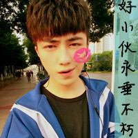 你在我心里:QQ情侣带字头像:男女各一对_WWW.TQQA.COM