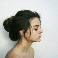 欧美风知性女生qq头像:每天想你i_WWW.TQQA.COM