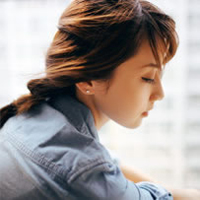 初雪里走失的小比熊:无法自拔的唯美伤感女生头_WWW.TQQA.COM
