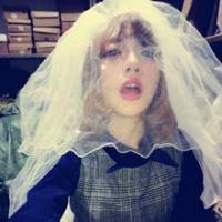 短头发欧美女孩头像:@心系你一人_WWW.TQQA.COM