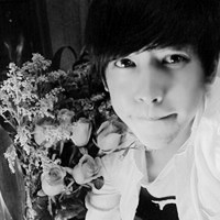 一男一女的头像:除了情侣我想不到别的_WWW.TQQA.COM