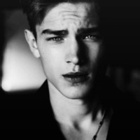 男生欧美头像:不带字_WWW.TQQA.COM